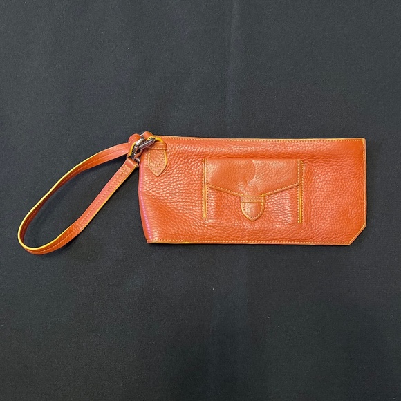 Vintage Leather Wristlet - Picture 1 of 2